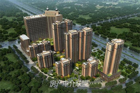 高级中学东临圣都山水城，带储藏室